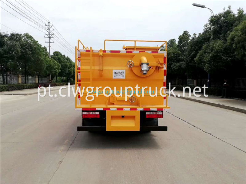 Sewage Treatment Truck 2